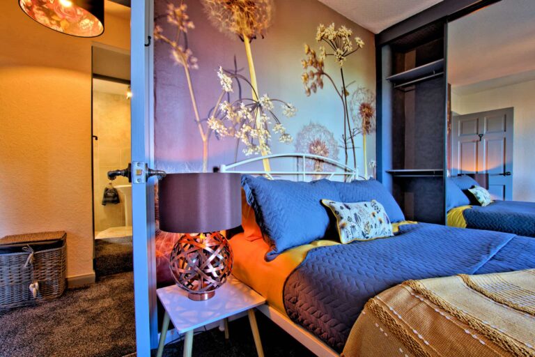 Wharfe View Cottage Ilkley - The Double Bedroom